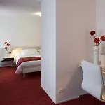Gran Carlina Hotel 4*