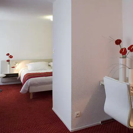 Gran Carlina Hotell 4*